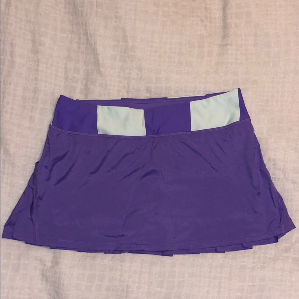 New Lululemon Running Skirt Sz 8 - Never Been Worn
